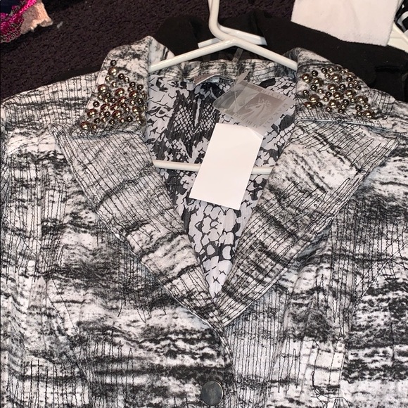 ALBERTO MAKALI EMBELLISHED BLAZER JACKET - Picture 11 of 13